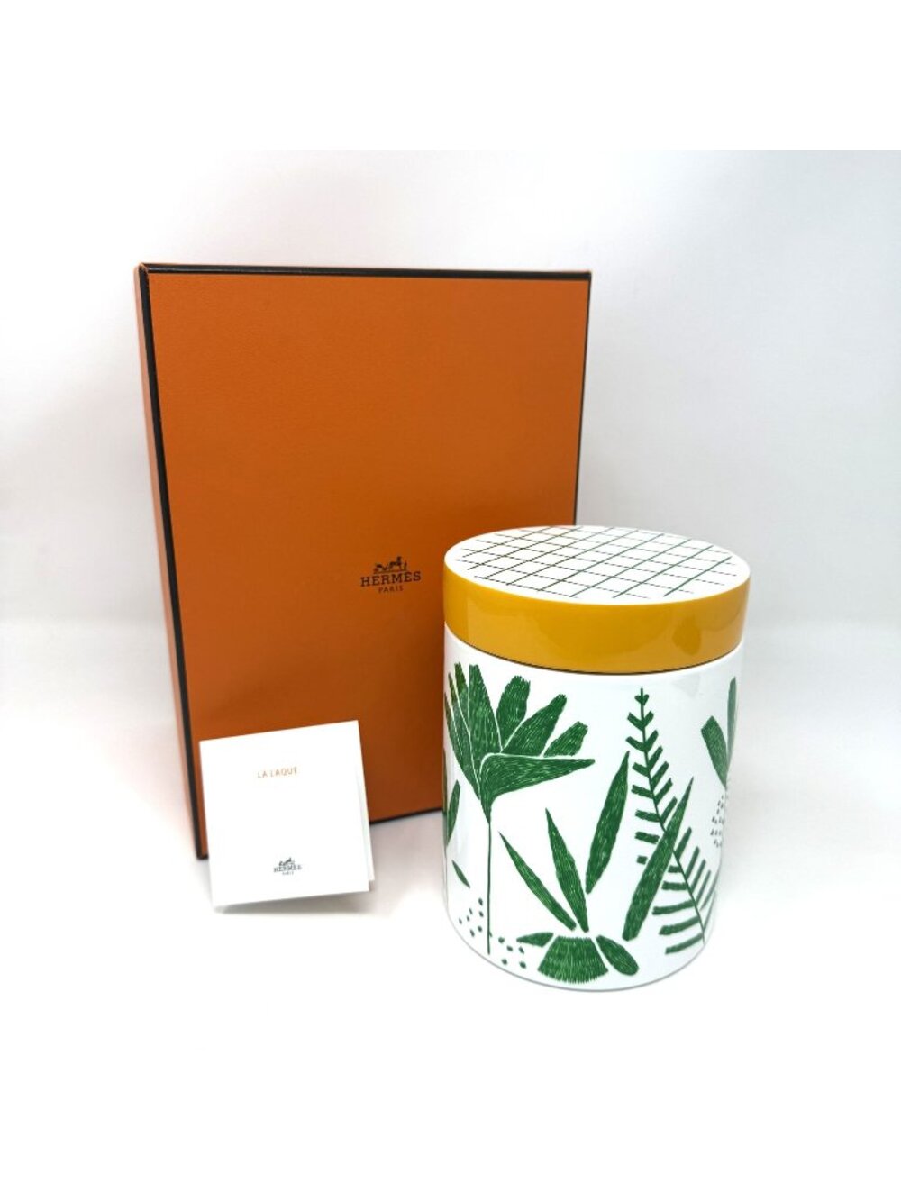 BNIB Hermes Yellow and Green “A Walk in the Garden” Tea Box